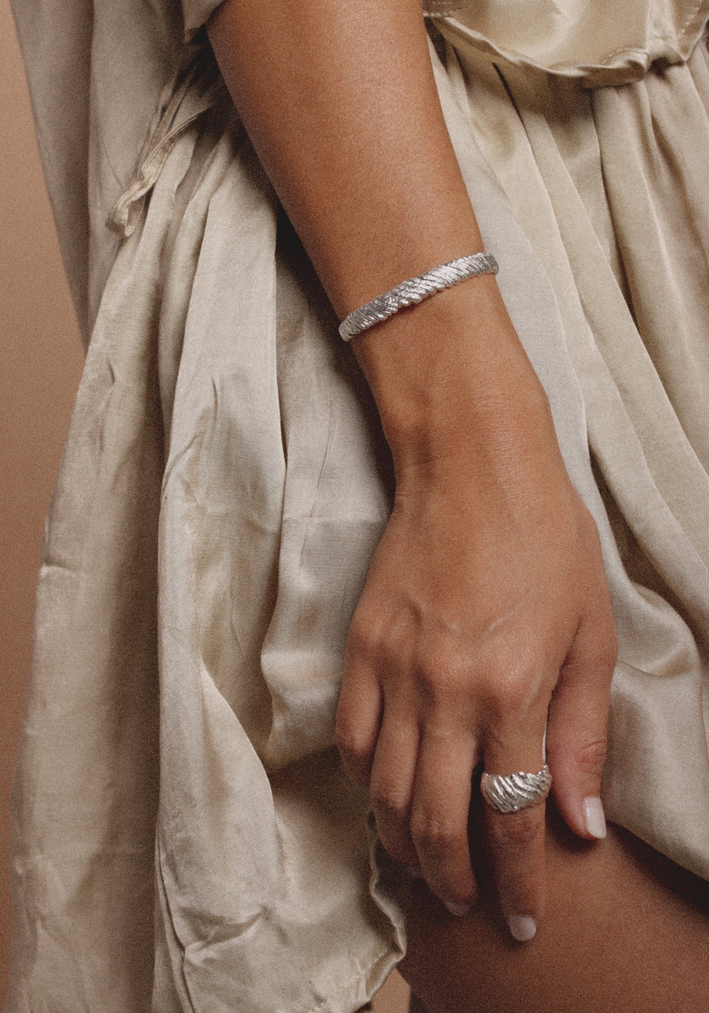Ripples Ring