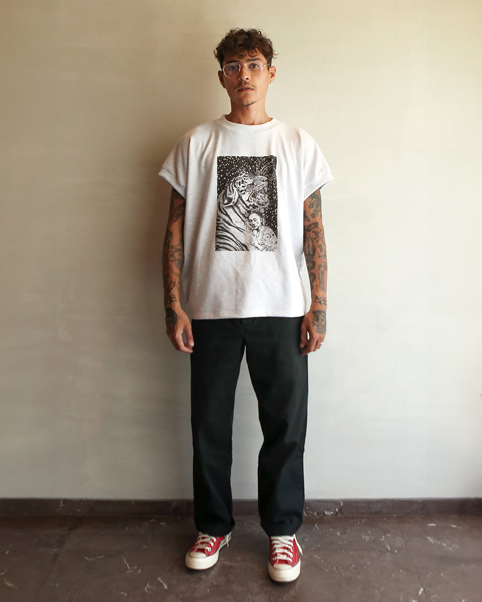 Friends - Sweater Tee