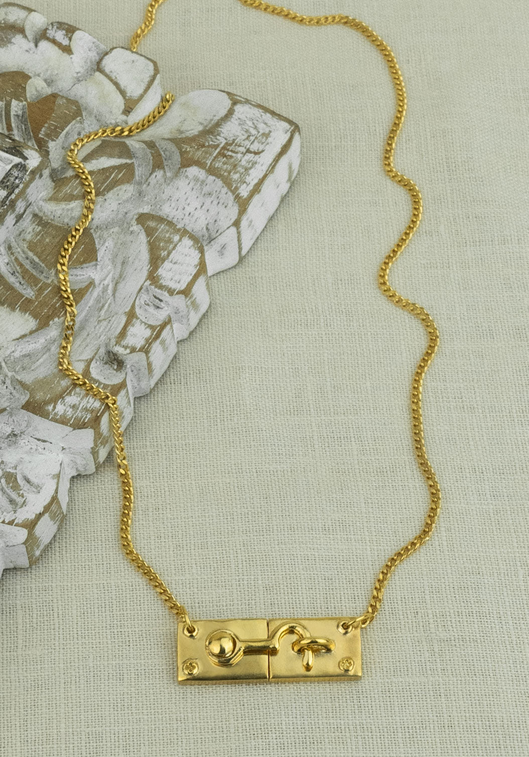 Swing Hook Necklace