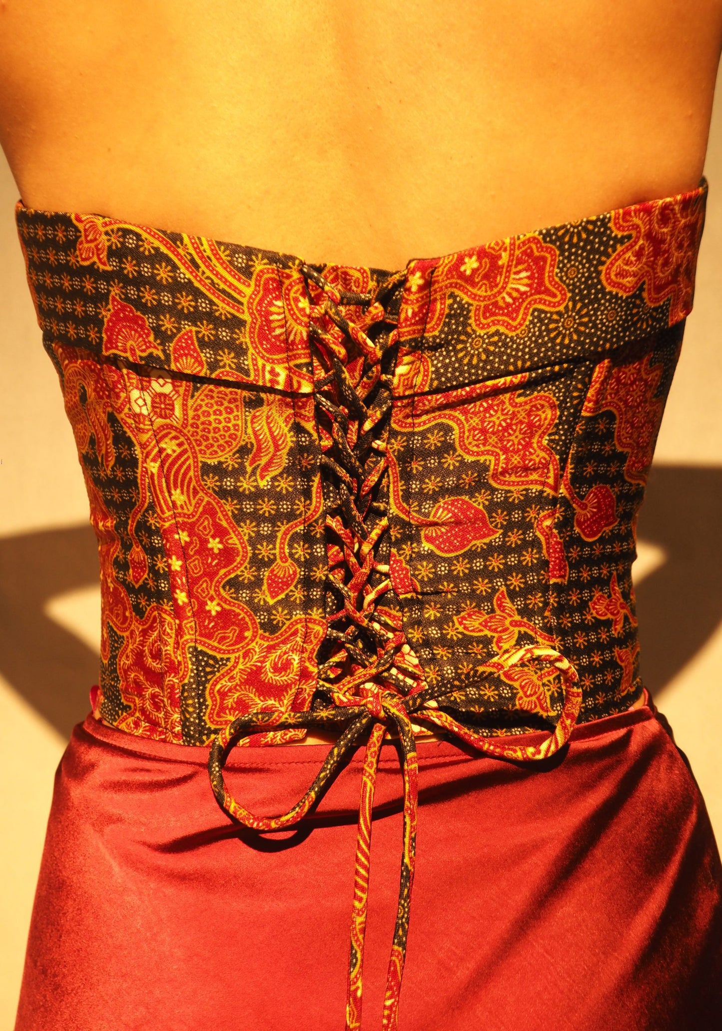Bunga Malam Batik Corset